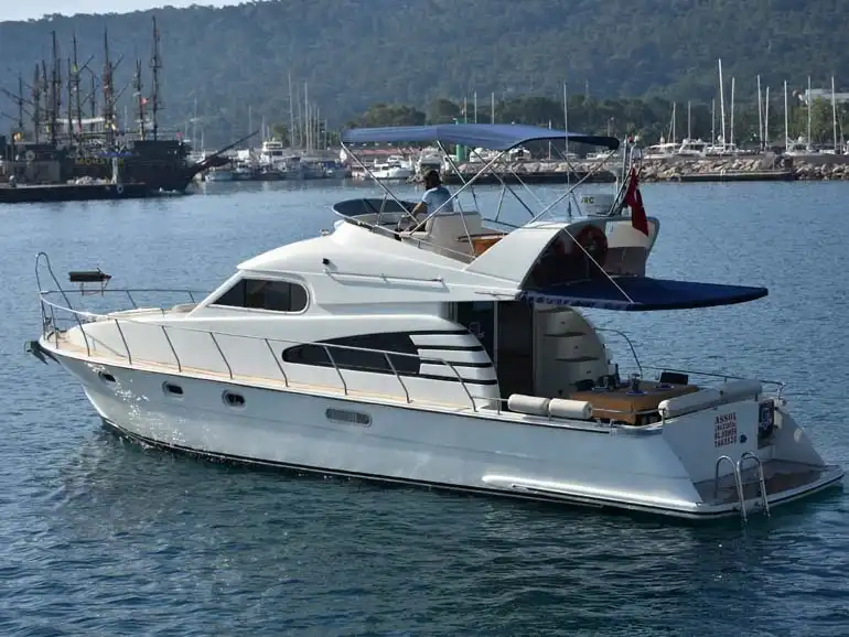 Kemer Yat Kiralama 14m Özel Yapım